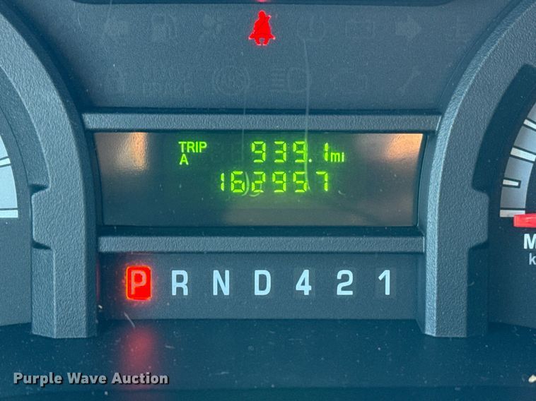 image for item EG2554 2017 Ford E450 Super Duty refrigerated truck