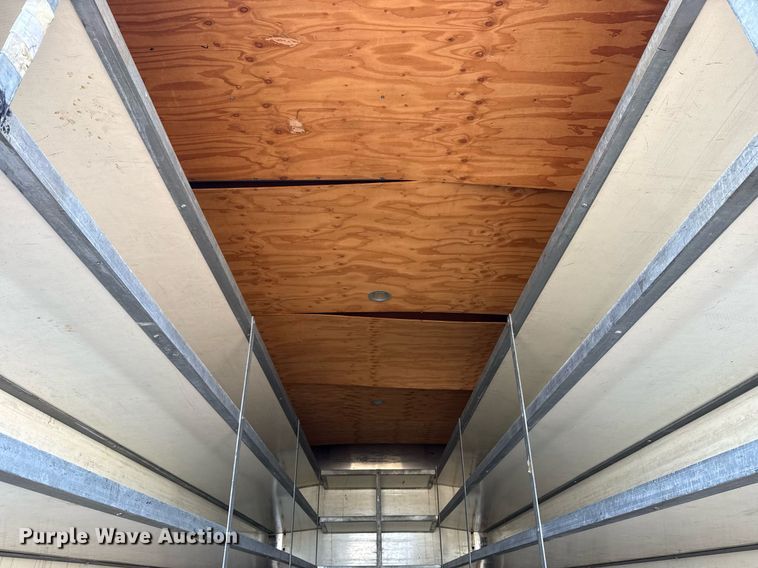 image for item EG2555 2016 Ford F650 Super Duty box truck