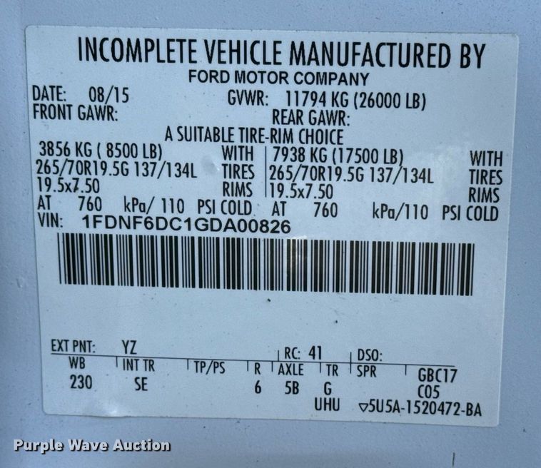 image for item EG2555 2016 Ford F650 Super Duty box truck