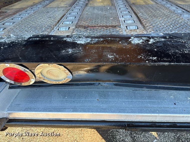 image for item EG2556 2007 Freightliner Business Class M2 box truck