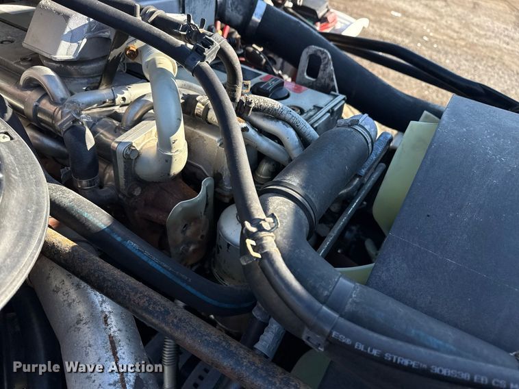 image for item EG2556 2007 Freightliner Business Class M2 box truck