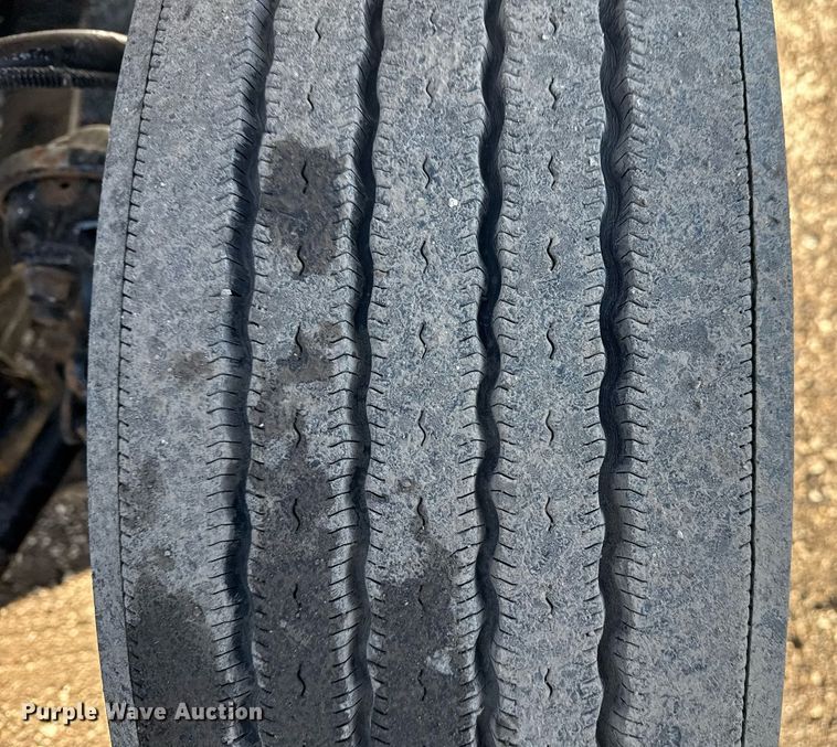 image for item EG2556 2007 Freightliner Business Class M2 box truck