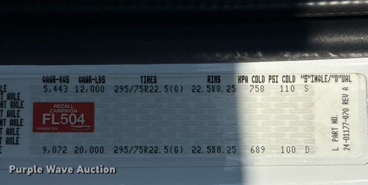 image for item EG2556 2007 Freightliner Business Class M2 box truck