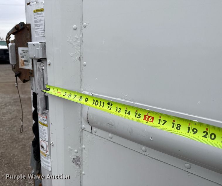 image for item EG2558 2009 Freightliner MT 45 delivery truck