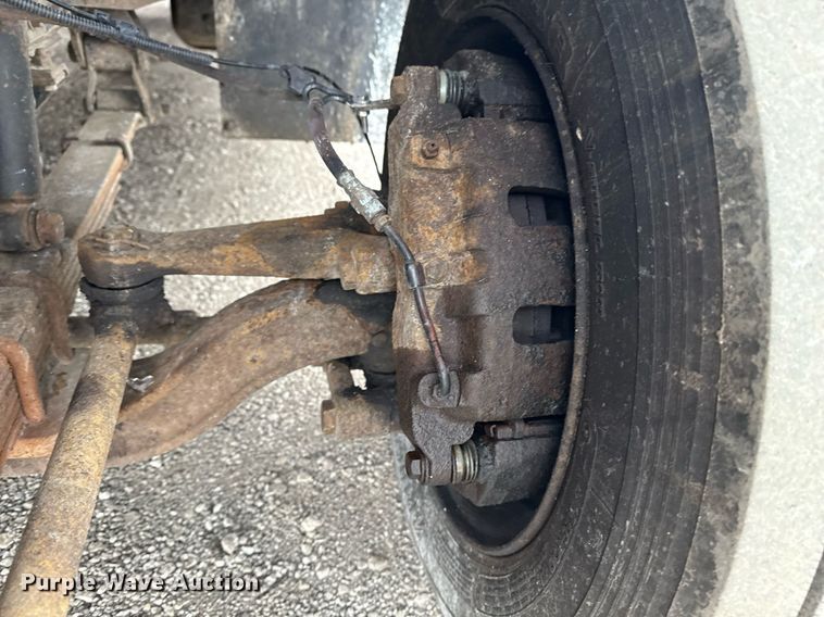 image for item EG2558 2009 Freightliner MT 45 delivery truck