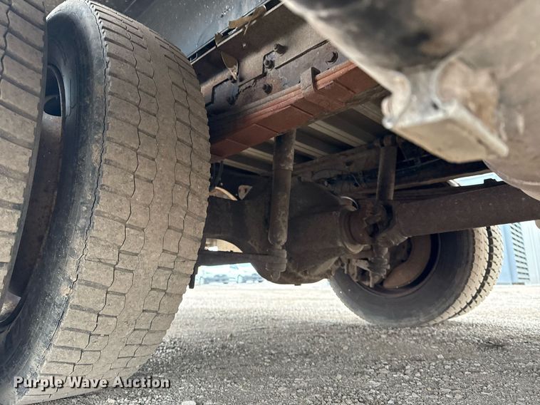 image for item EG2558 2009 Freightliner MT 45 delivery truck