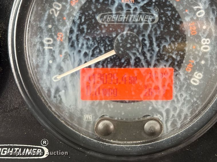 image for item EG2558 2009 Freightliner MT 45 delivery truck