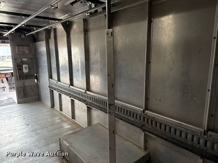 image for item EG2558 2009 Freightliner MT 45 delivery truck