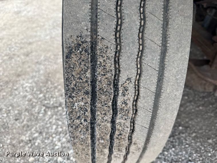 image for item EG2558 2009 Freightliner MT 45 delivery truck