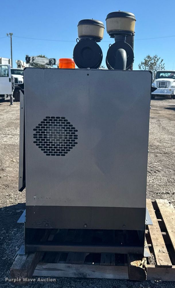 image for item EG2573 Miller Air Pak welder/generator