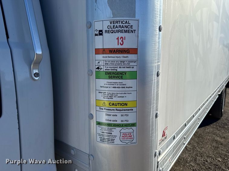 image for item EG2586 2015 Ford F750 Super Duty box truck