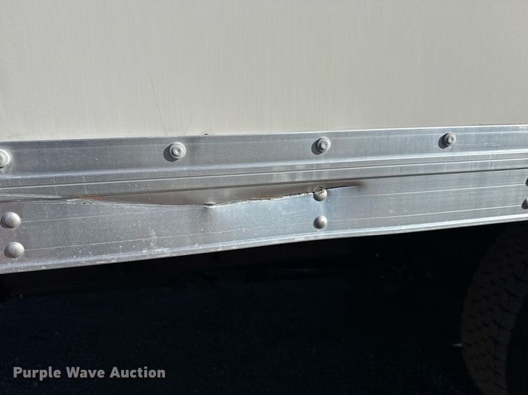 image for item EG2586 2015 Ford F750 Super Duty box truck