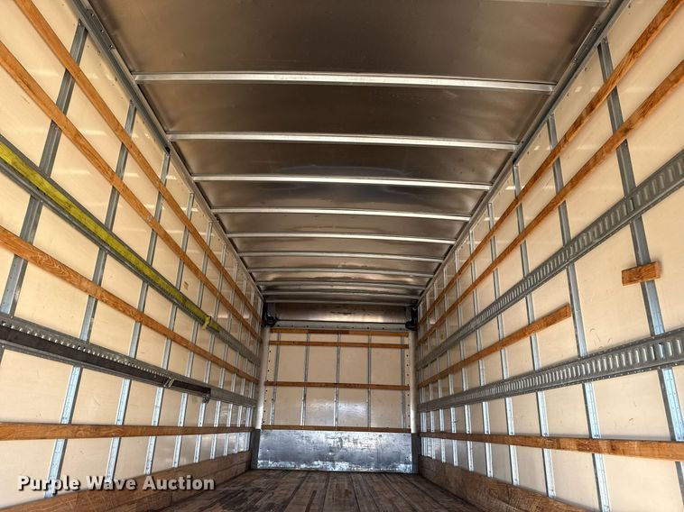 image for item EG2586 2015 Ford F750 Super Duty box truck