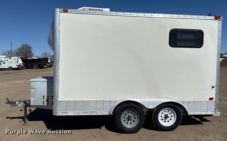 image for item EG2591 2001 Coachcraft Technologies fiber optic trailer