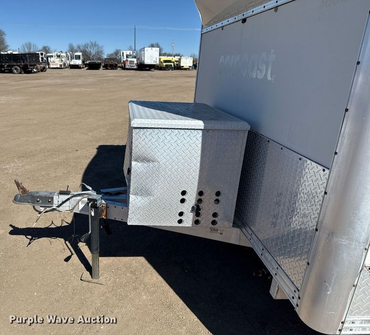 image for item EG2591 2001 Coachcraft Technologies fiber optic trailer