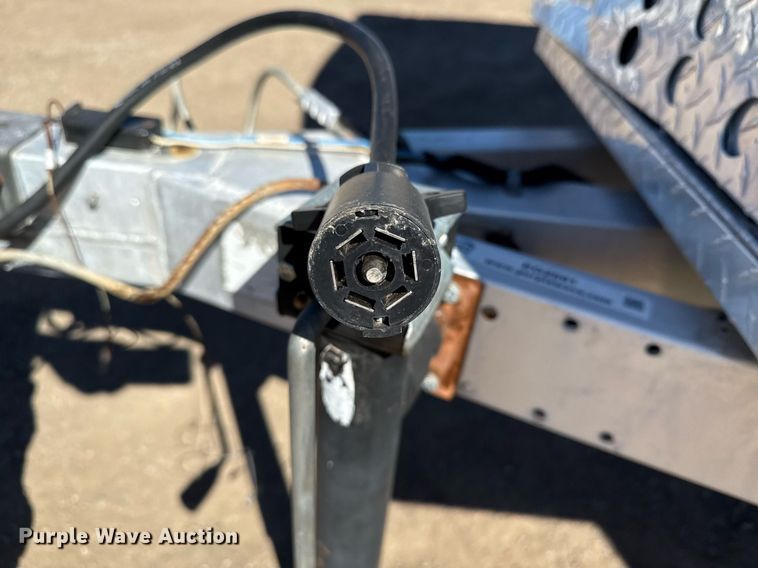 image for item EG2591 2001 Coachcraft Technologies fiber optic trailer