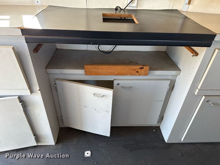 image for item EG2591 2001 Coachcraft Technologies fiber optic trailer