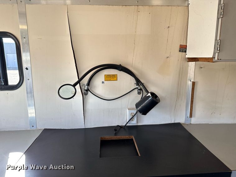 image for item EG2591 2001 Coachcraft Technologies fiber optic trailer