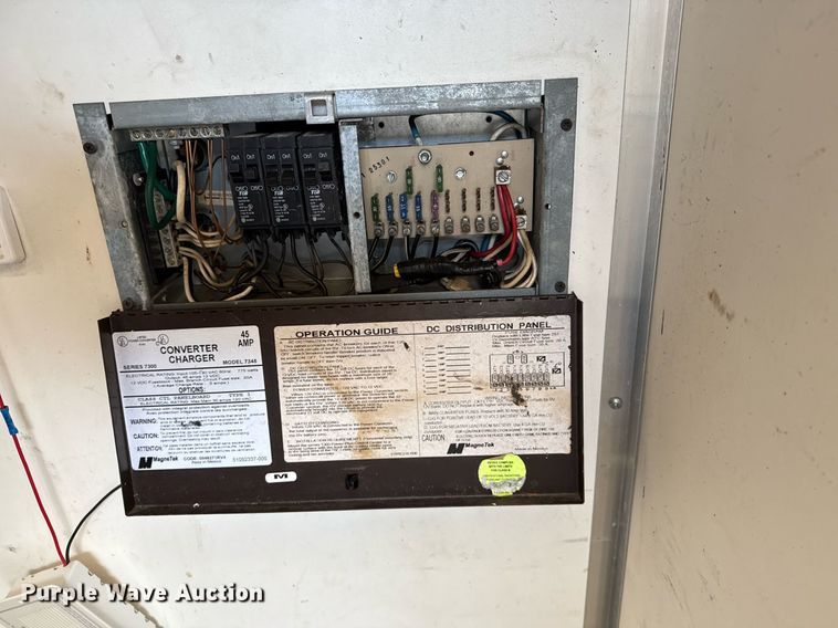 image for item EG2591 2001 Coachcraft Technologies fiber optic trailer