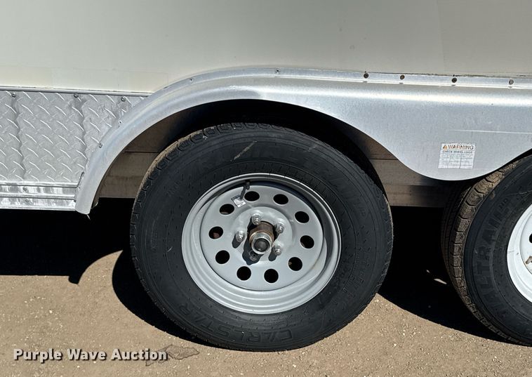 image for item EG2591 2001 Coachcraft Technologies fiber optic trailer