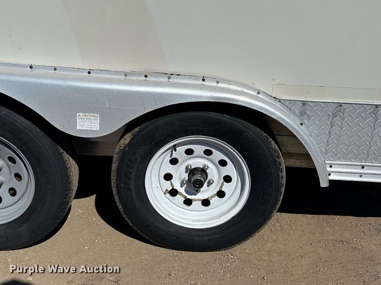 image for item EG2591 2001 Coachcraft Technologies fiber optic trailer