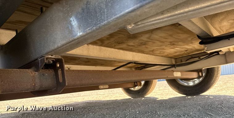 image for item EG2591 2001 Coachcraft Technologies fiber optic trailer