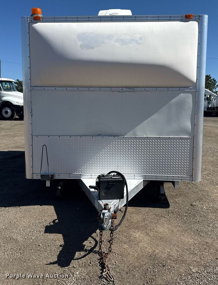 image for item EG2593 2006 Coachcraft Technologies fiber optic trailer