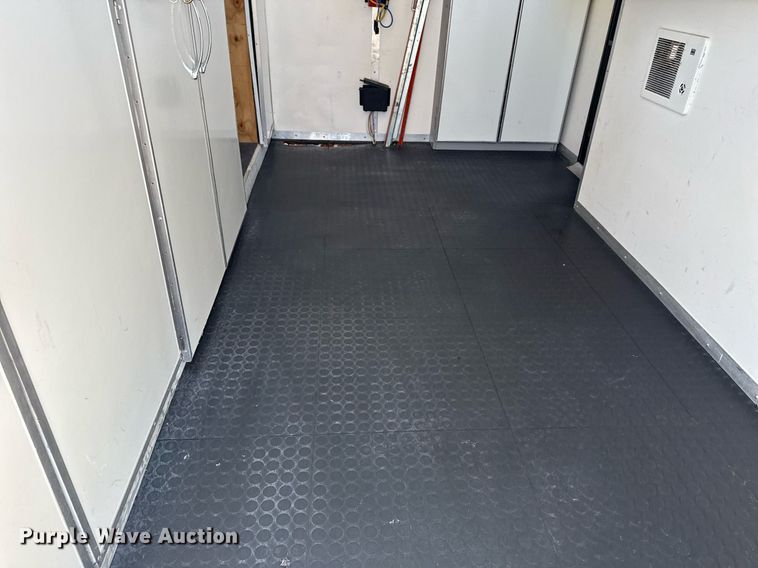 image for item EG2593 2006 Coachcraft Technologies fiber optic trailer