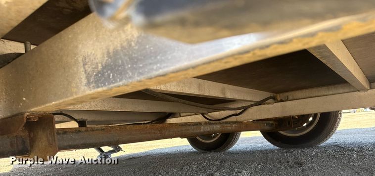 image for item EG2593 2006 Coachcraft Technologies fiber optic trailer