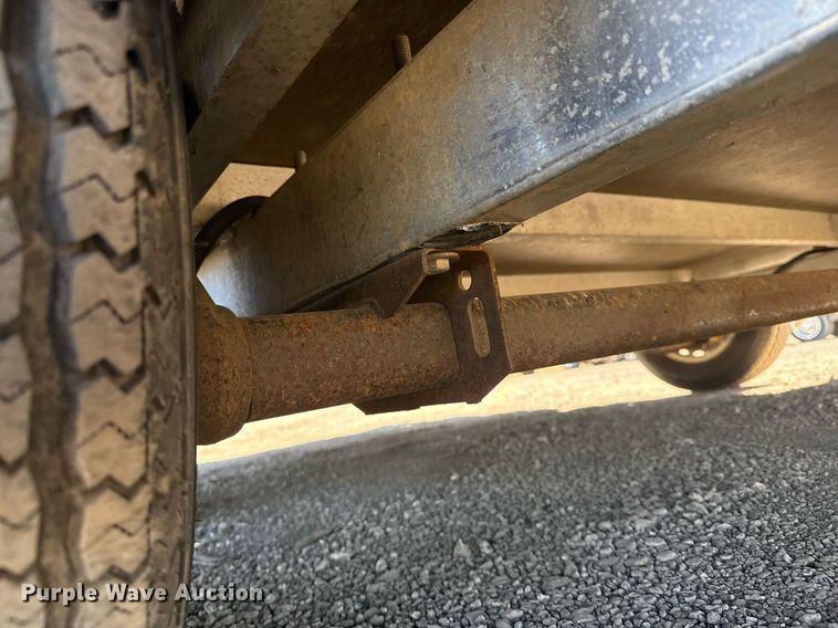 image for item EG2593 2006 Coachcraft Technologies fiber optic trailer