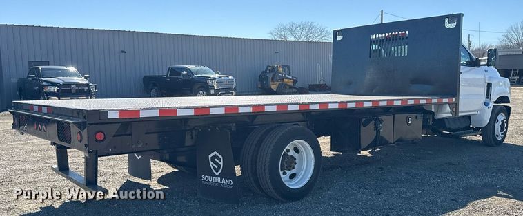 image for item EG2596 2019 International CV515 flatbed truck