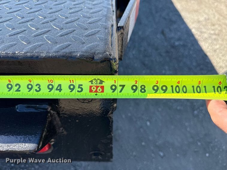 image for item EG2596 2019 International CV515 flatbed truck