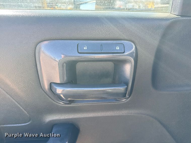 image for item EG2596 2019 International CV515 flatbed truck