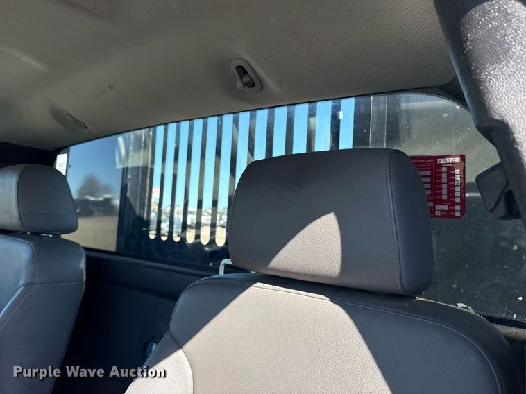 image for item EG2596 2019 International CV515 flatbed truck