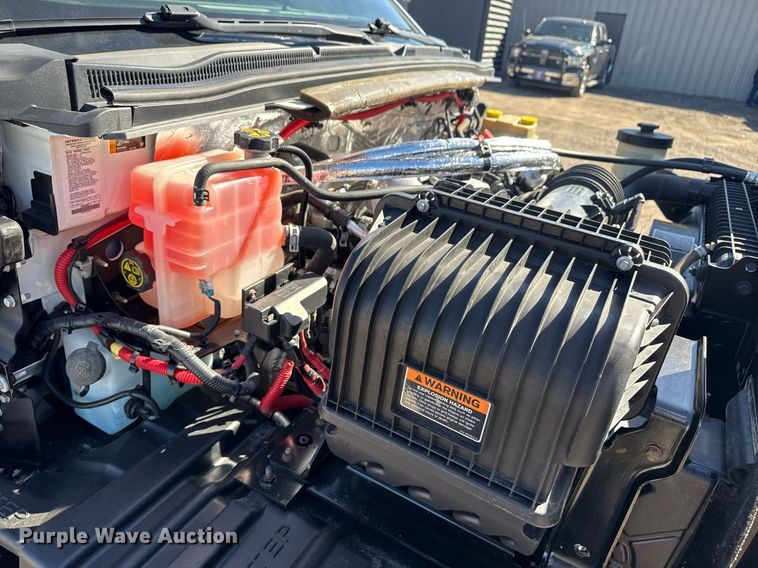 image for item EG2596 2019 International CV515 flatbed truck