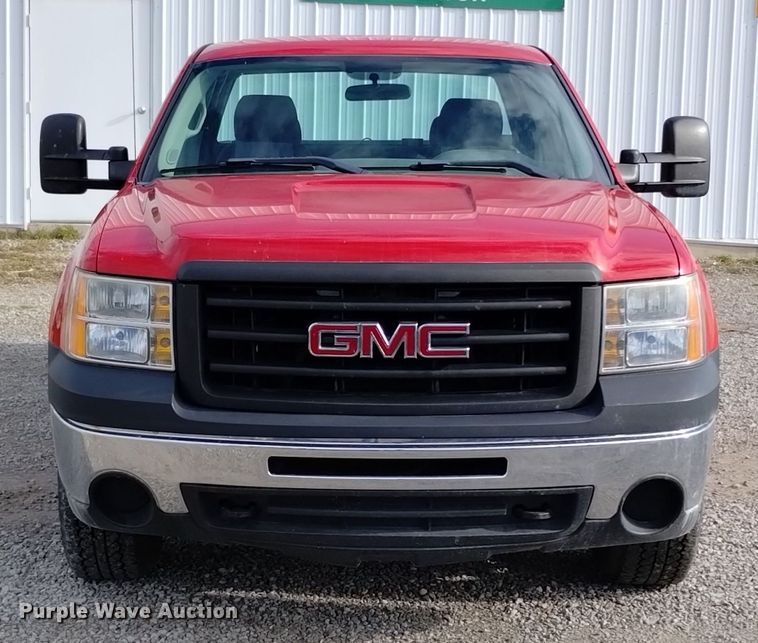 image for item EH0094 2009 GMC Sierra 1500 Ext. Cab pickup truck