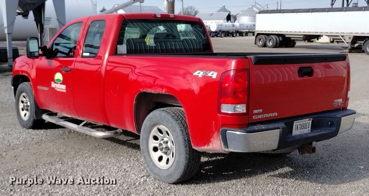 image for item EH0094 2009 GMC Sierra 1500 Ext. Cab pickup truck