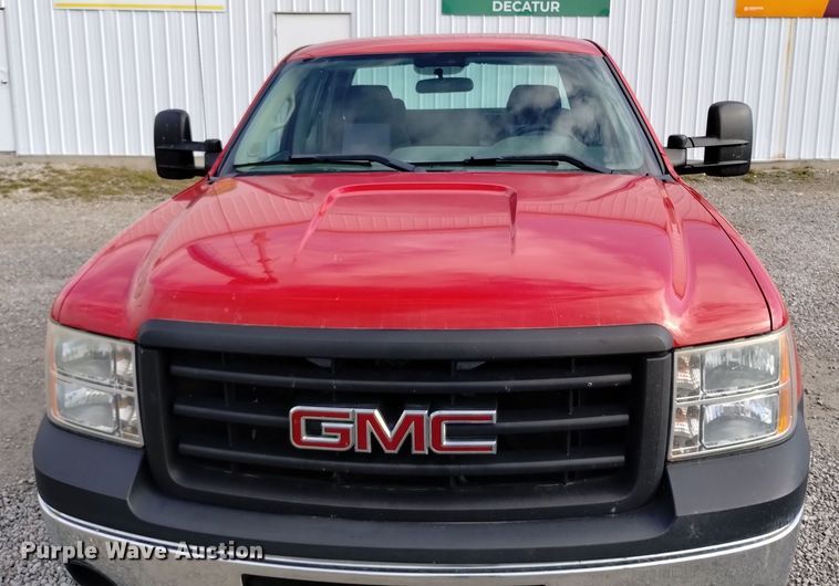 image for item EH0094 2009 GMC Sierra 1500 Ext. Cab pickup truck