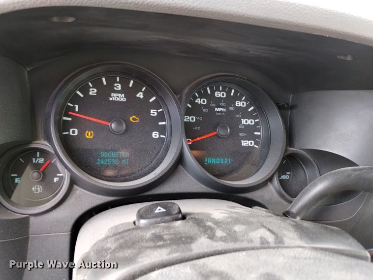 image for item EH0094 2009 GMC Sierra 1500 Ext. Cab pickup truck