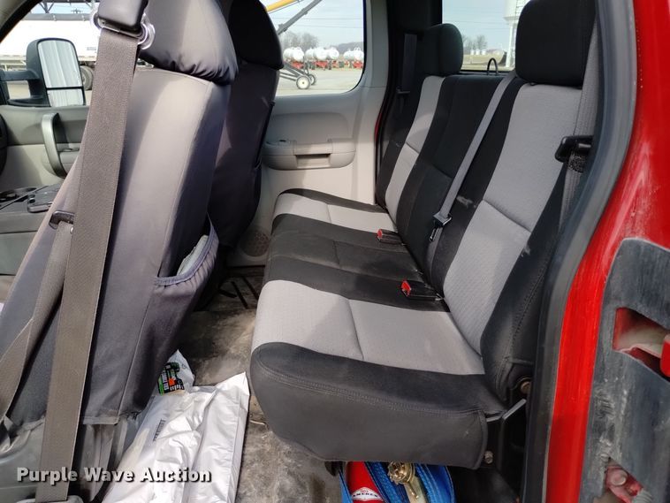 image for item EH0094 2009 GMC Sierra 1500 Ext. Cab pickup truck