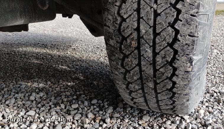 image for item EH0094 2009 GMC Sierra 1500 Ext. Cab pickup truck