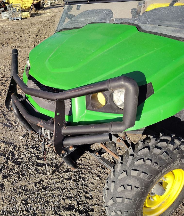 image for item EH0178 2018 John Deere XUV590e utility vehicle