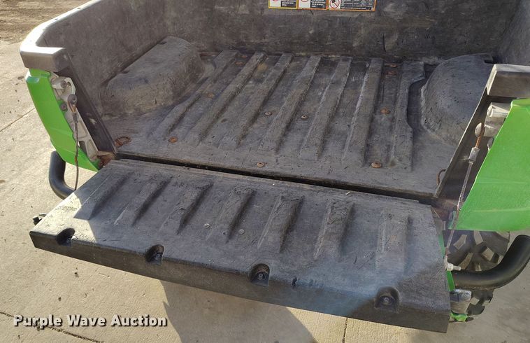 image for item EH0178 2018 John Deere XUV590e utility vehicle