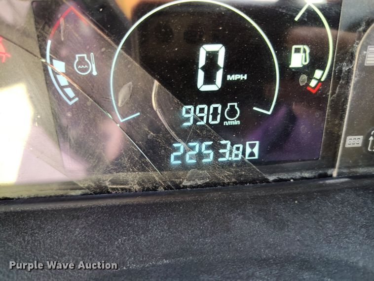 image for item EH0178 2018 John Deere XUV590e utility vehicle