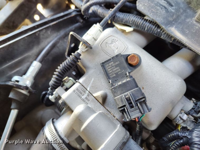 image for item EH0178 2018 John Deere XUV590e utility vehicle