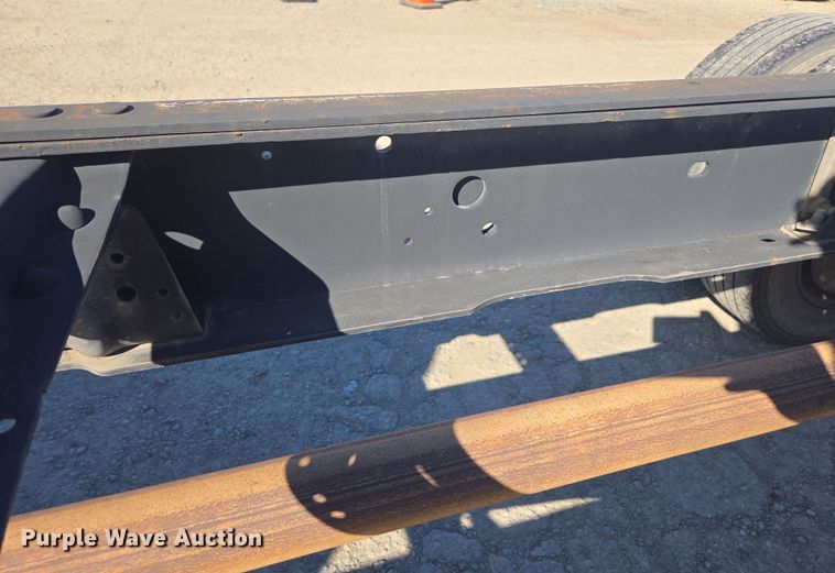 image for item EI4170 2016 Ford F550 truck cab and chassis