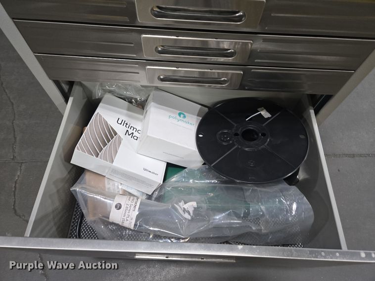 image for item EI4172 2017 3DP 3DP400-3P7B2-A2200 3D printer