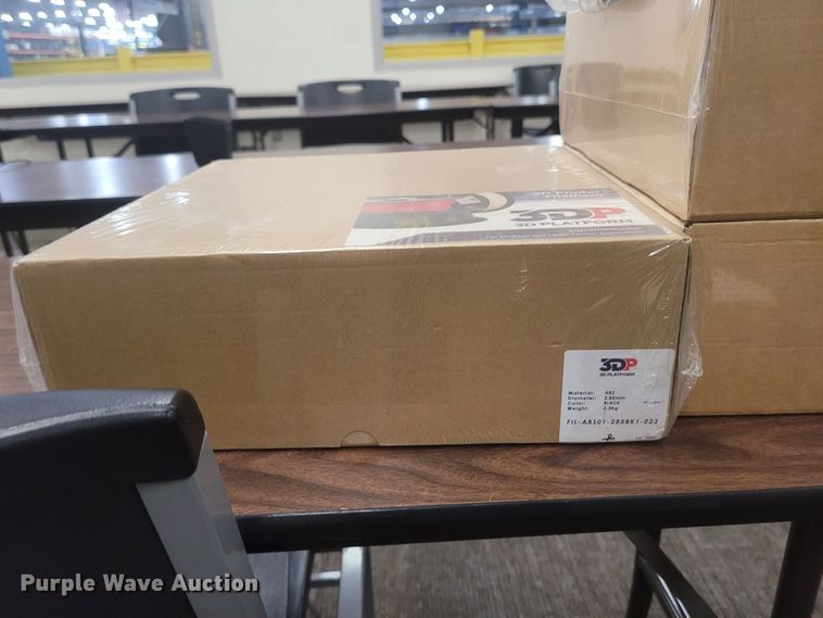 image for item EI4172 2017 3DP 3DP400-3P7B2-A2200 3D printer