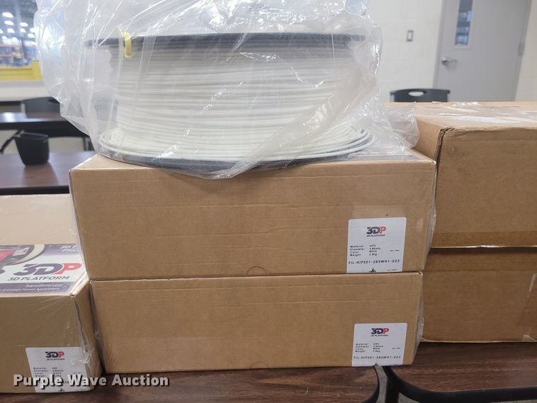 image for item EI4172 2017 3DP 3DP400-3P7B2-A2200 3D printer