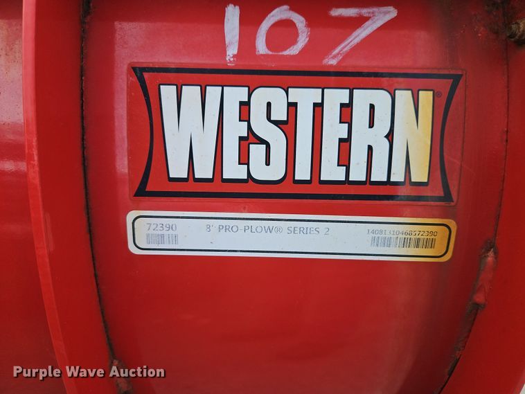 image for item EI8851 2013 GMC Sierra 2500HD Ext. Cab pickup truck